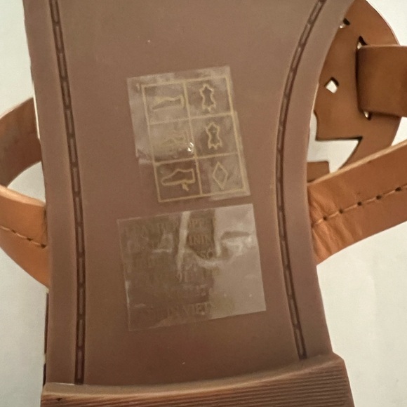 Tory Burch Enamel Miller Leather Thong Sandals Elba Camello size 6,5M. NWOT - Picture 9 of 10